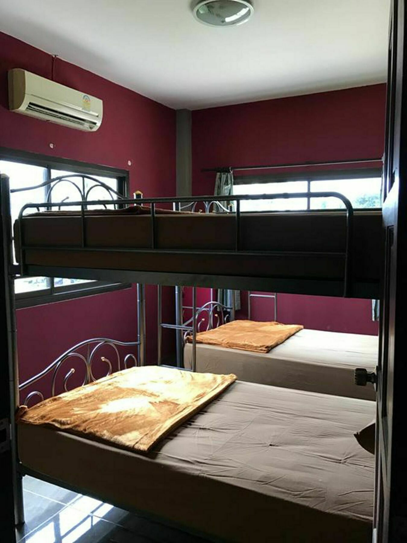 Sea Hug Hostel Ко Панган Екстериор снимка